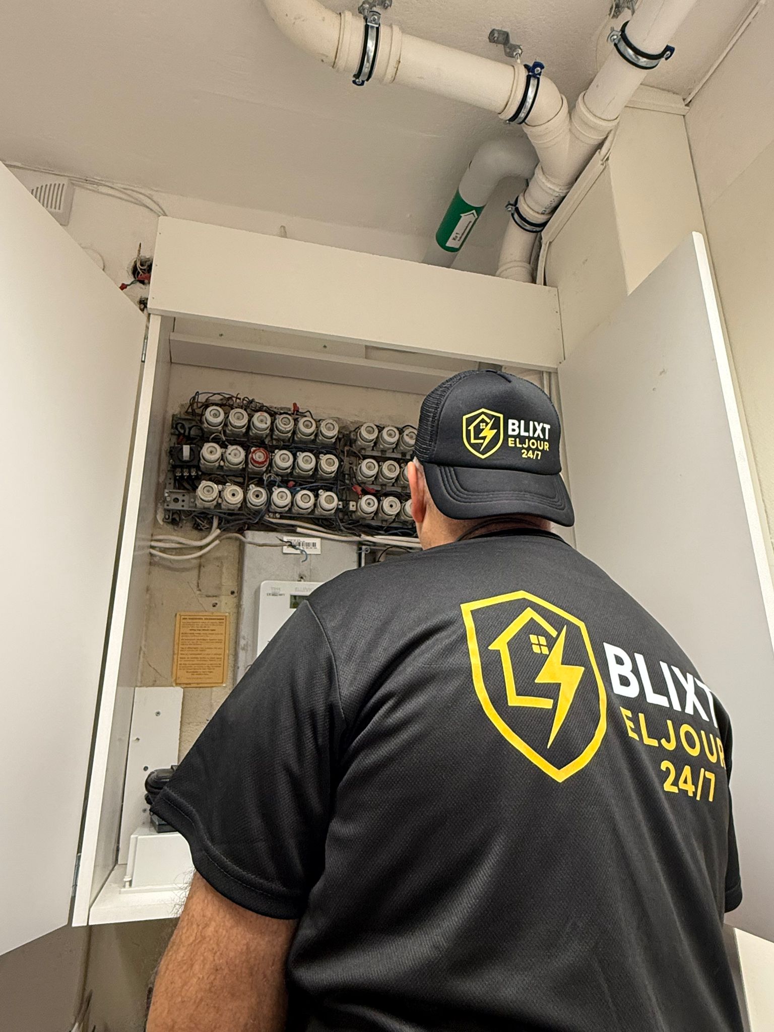 Felsökning - Blixt Eljour 247, Blixteljour247, Blixteljour, Blixt eljour, elektriker Stockholm